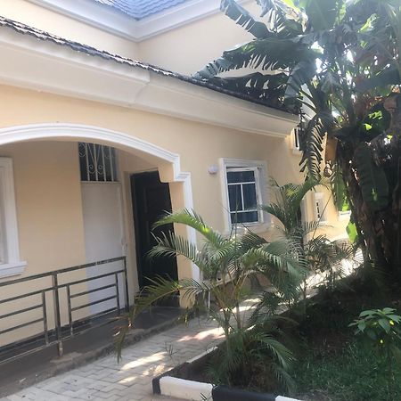 Luxury Place Hotel And Apartments Abuja Exteriör bild